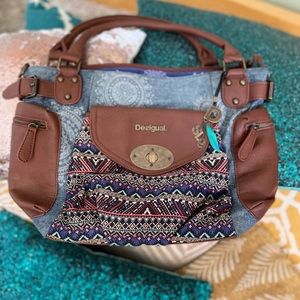 Desigual sachet bag Large Printed Denim with Brown Trim. Multicolored